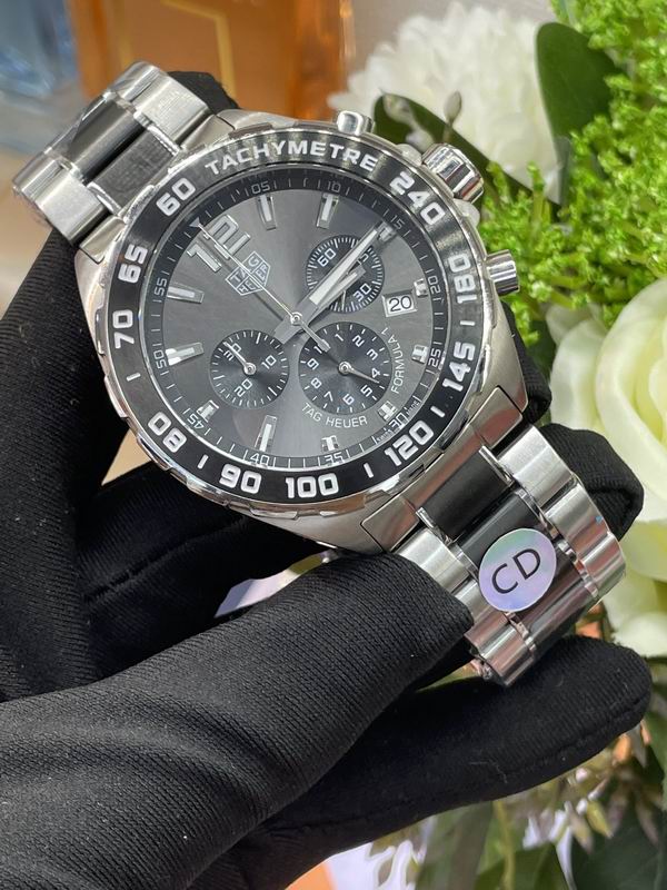 Tag Heuer watch 082729